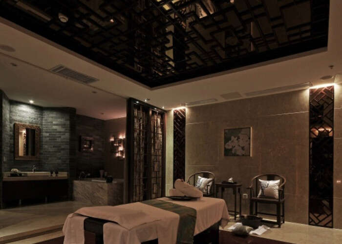 <a href='http://www.monagj.com/'>小型美容院</a>的扩客怎么做更有效